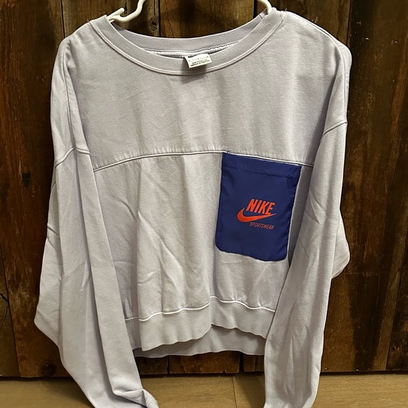 NIke Sportswear-Women's cropped sweatshirt - Picture 1 of 1